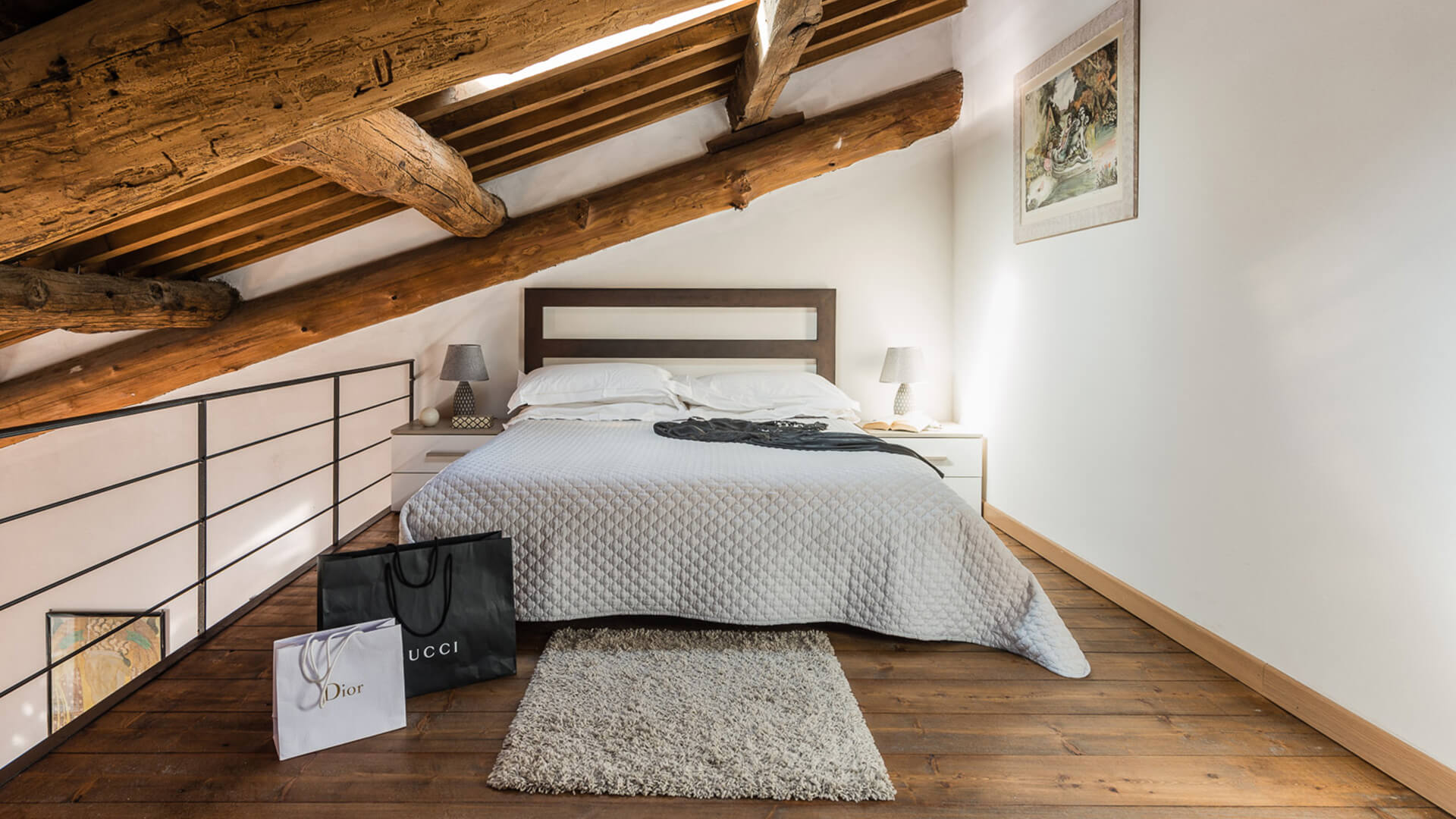 villa-guinigi-bedrooms-1