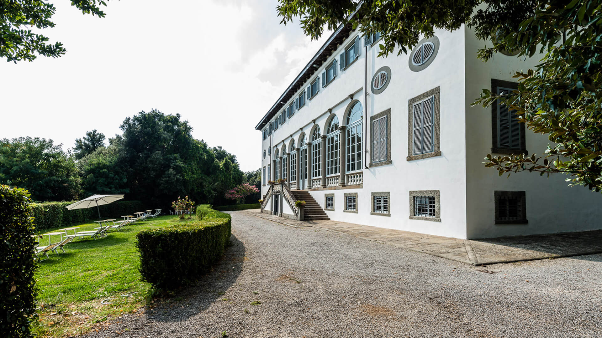 villa-guinigi-garden